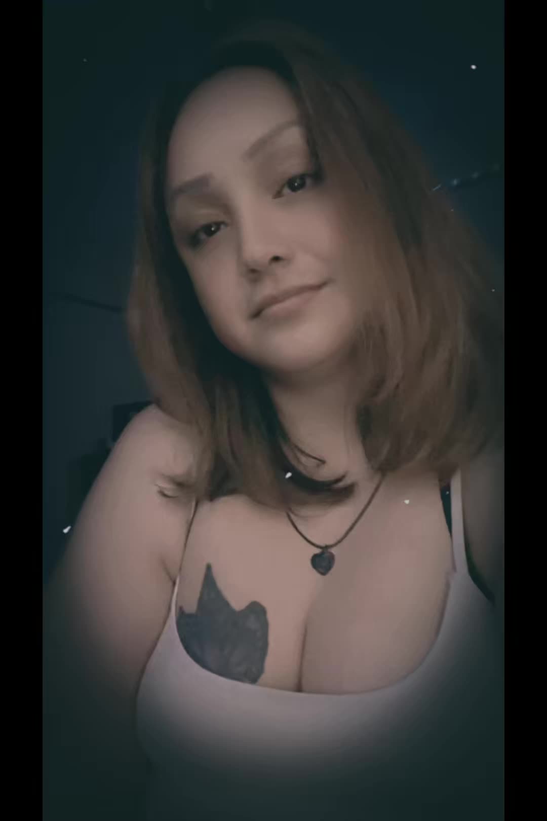 @Christal
