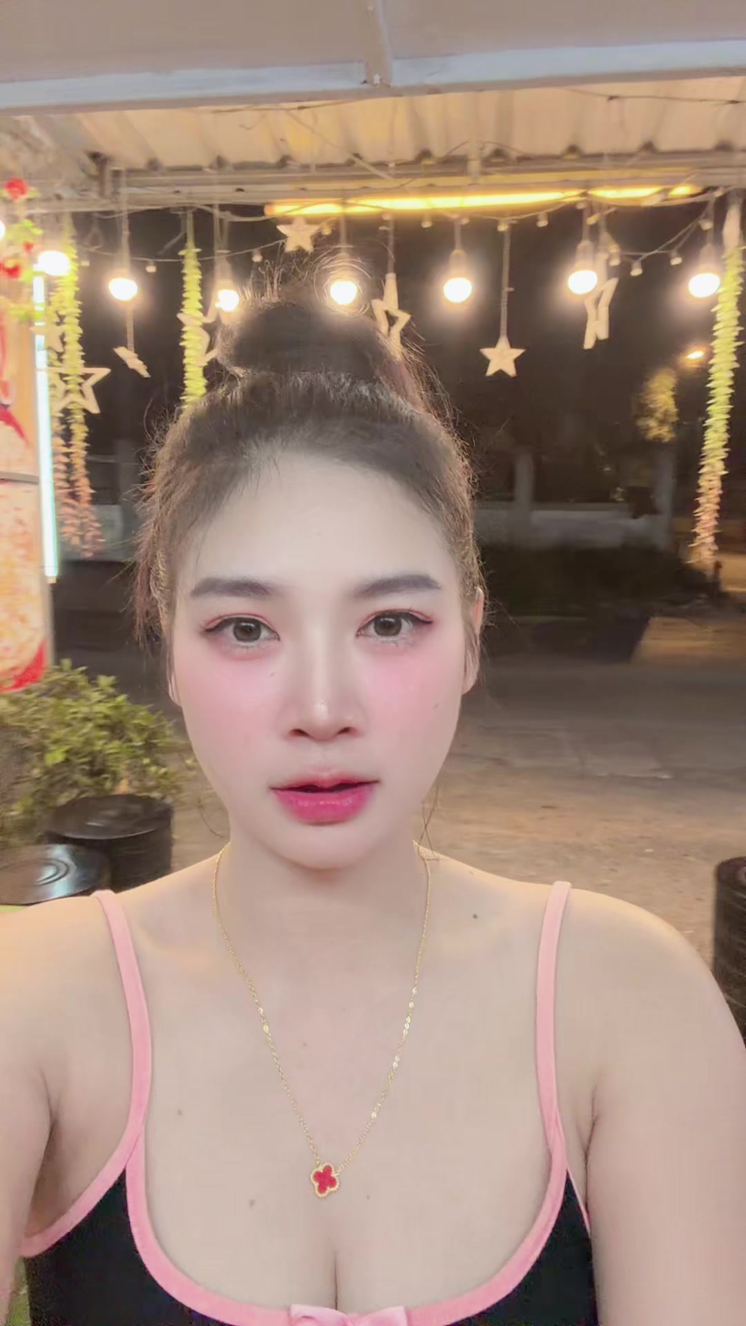 @🍕แม่ค้าพิซซ่า🍕