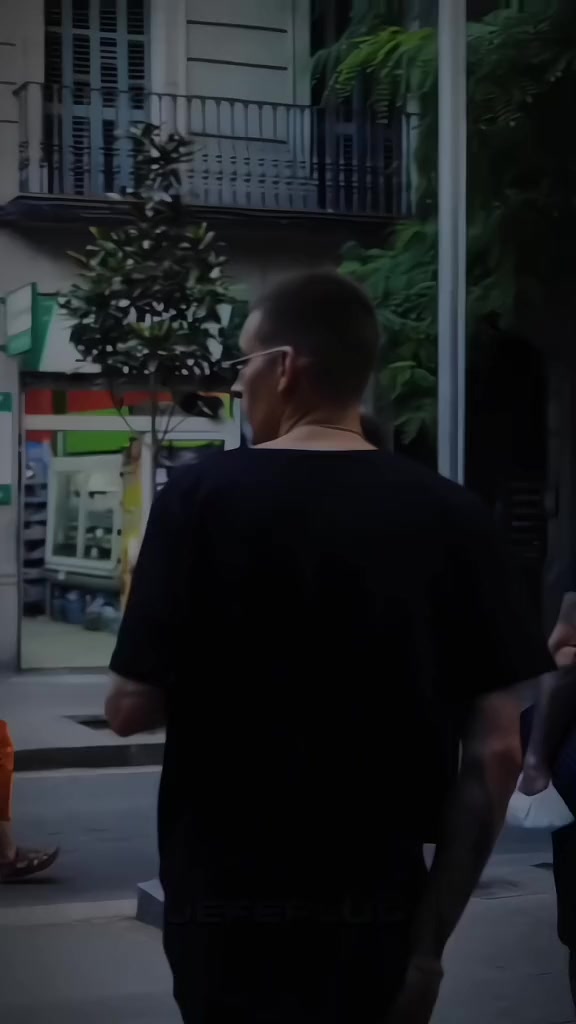 @KIZARU