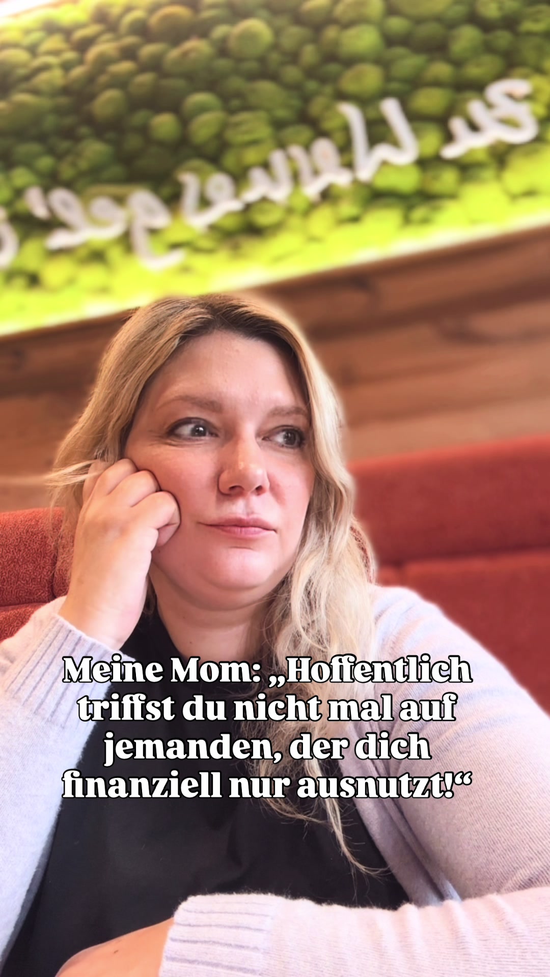 @Nina MacKay - Autorin
