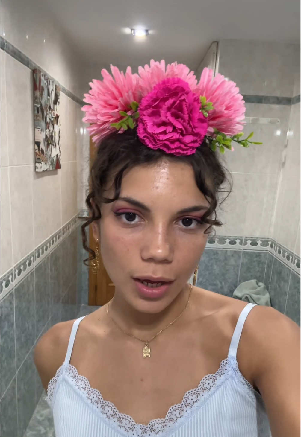 @𝑽𝒊𝒐𝒍𝒆𝒕𝒕𝒆 🌺