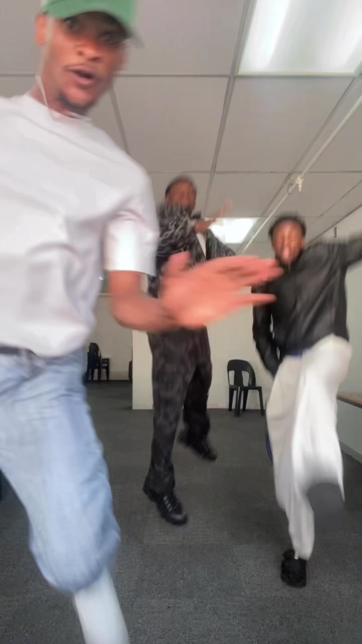 @Afroyal