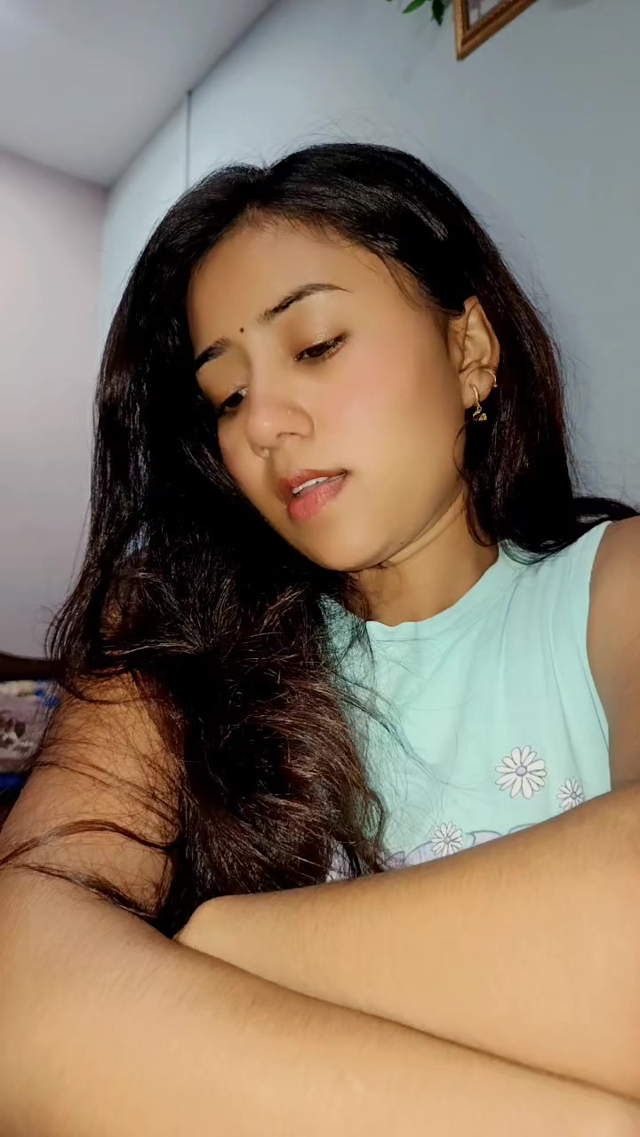 @माेनिका 🌟