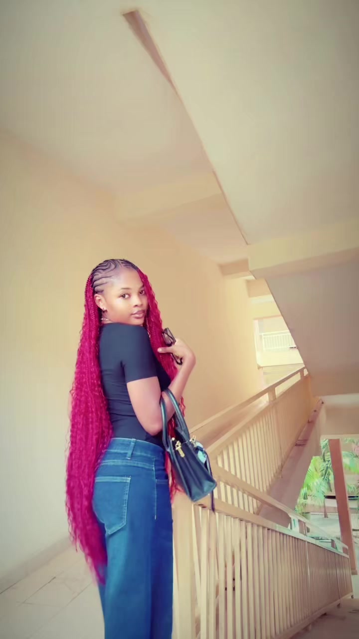 @🍒_Fãvoųr🦋