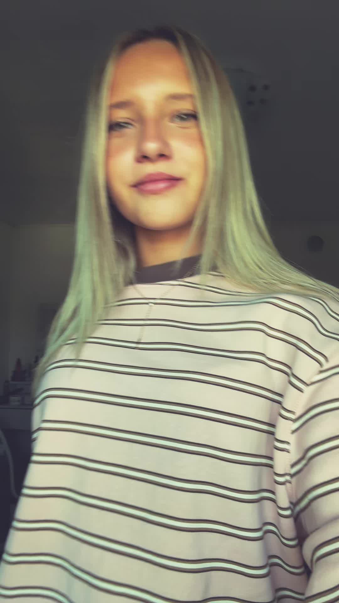 @𝓜𝓲𝓪