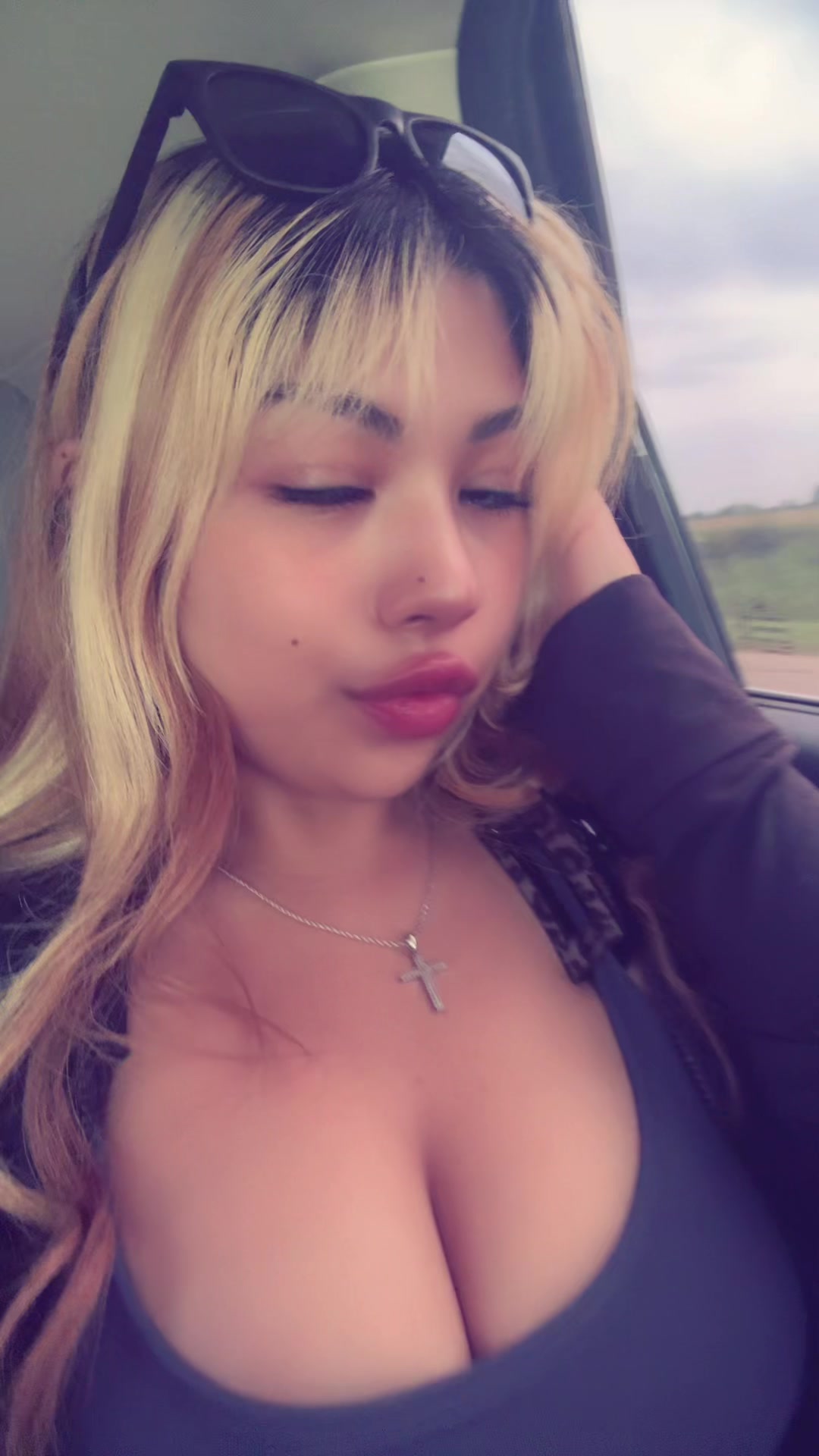 @🐰