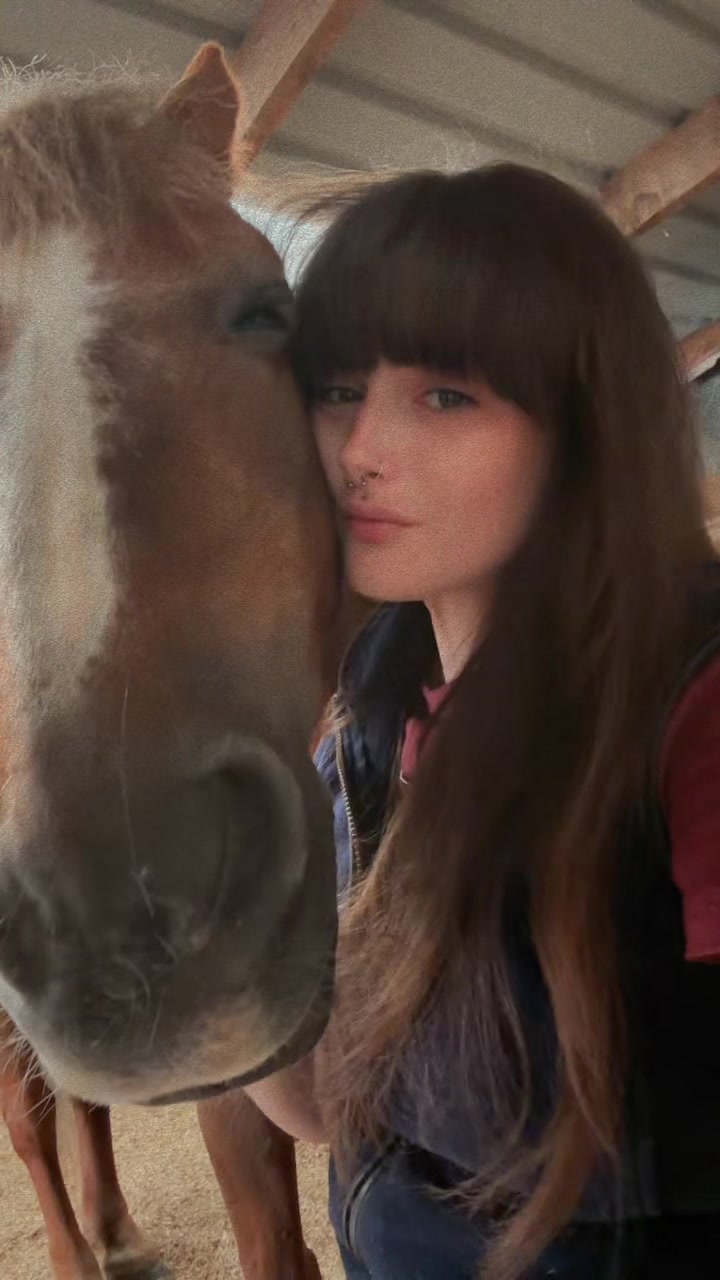@Niree🤠🦄