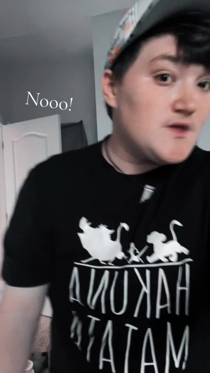 @HeyIts_Sheppard