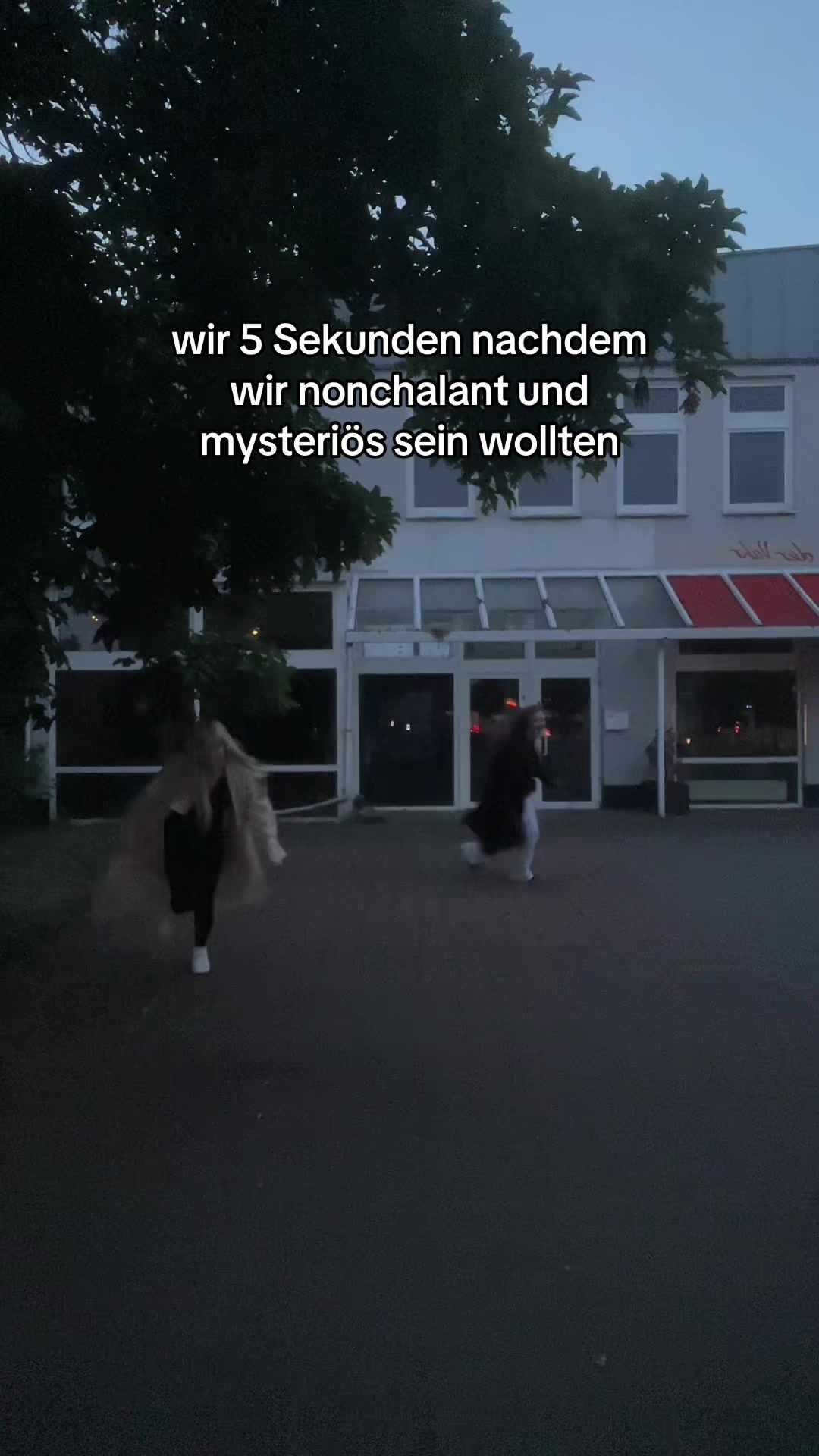 @larissa