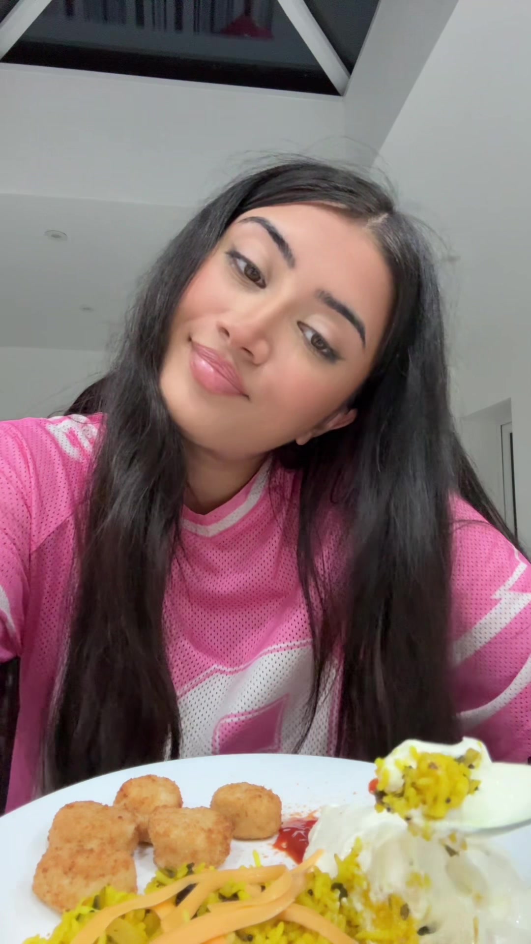 @Simran 💕