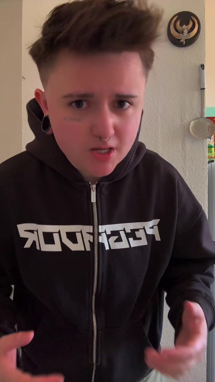 @L.