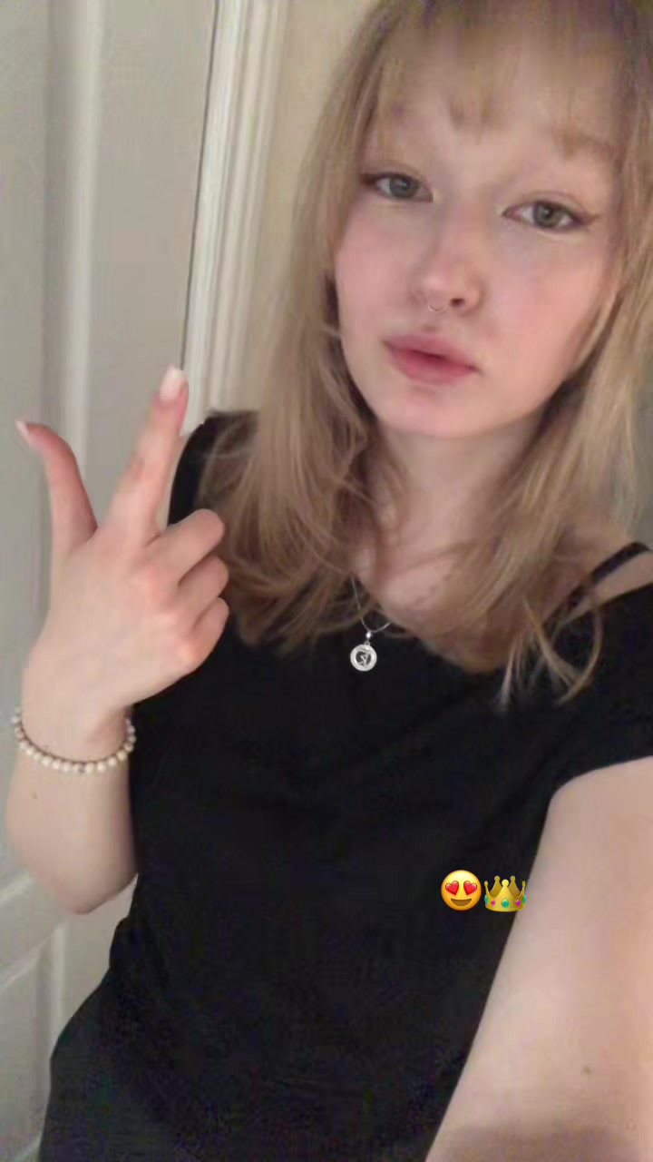 @𝓉𝑜𝓃𝑔𝒶ॐ