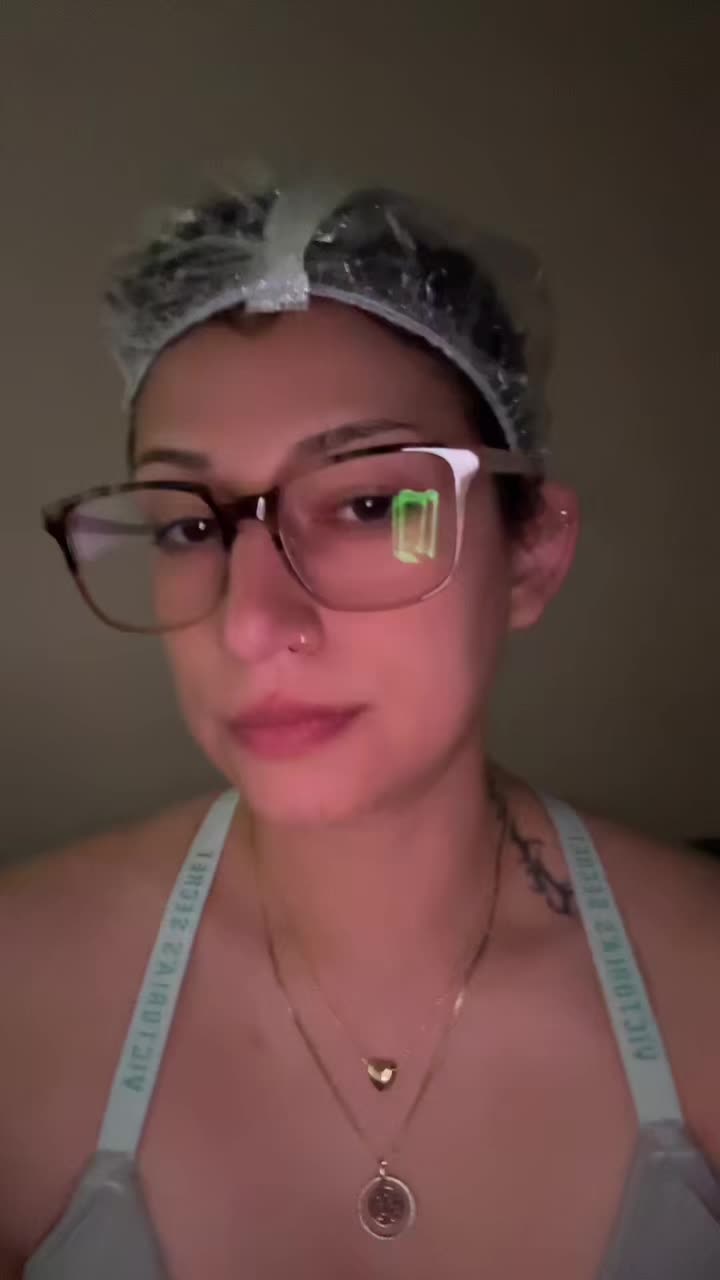 @Ana