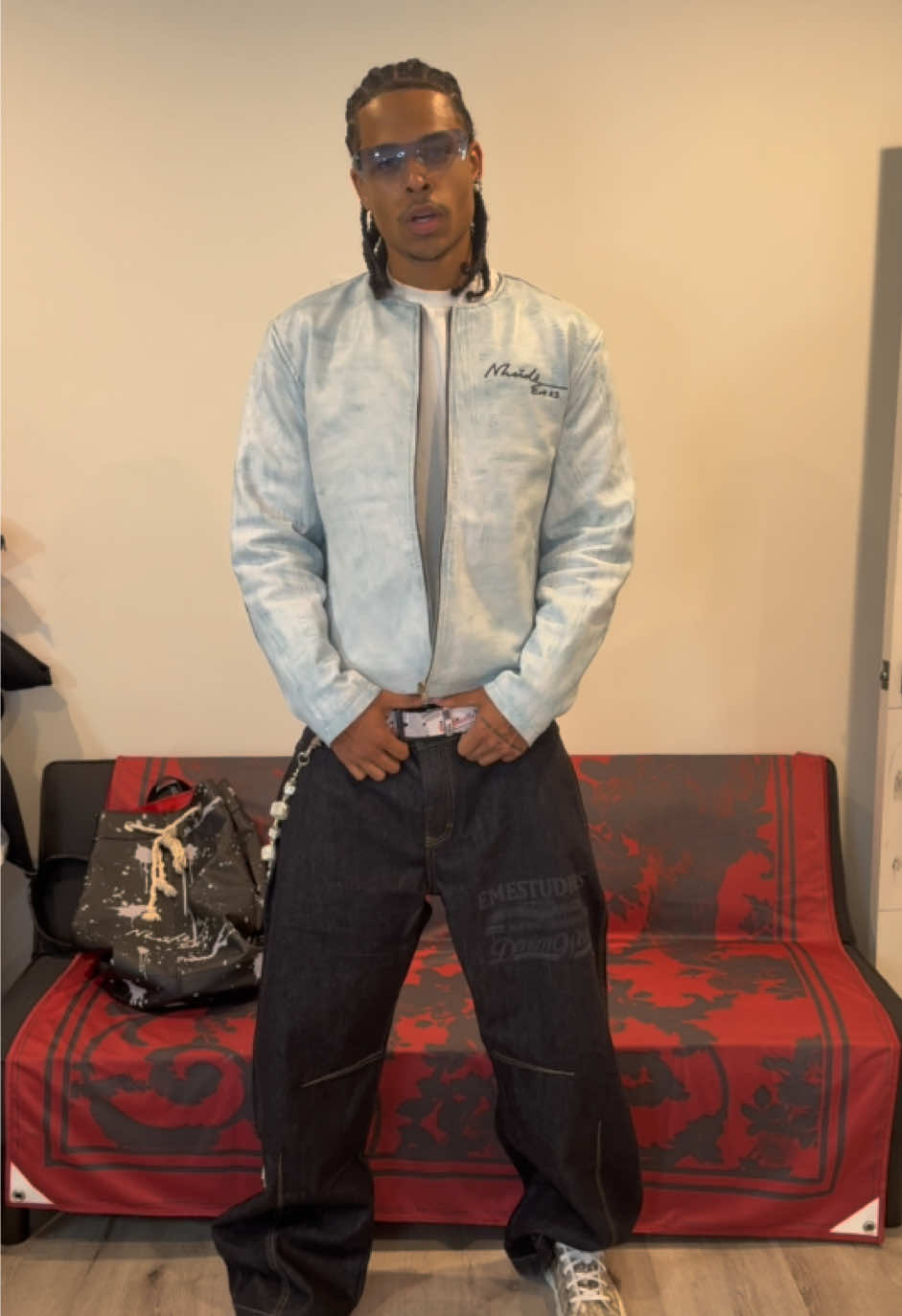 @Prettyboiballo