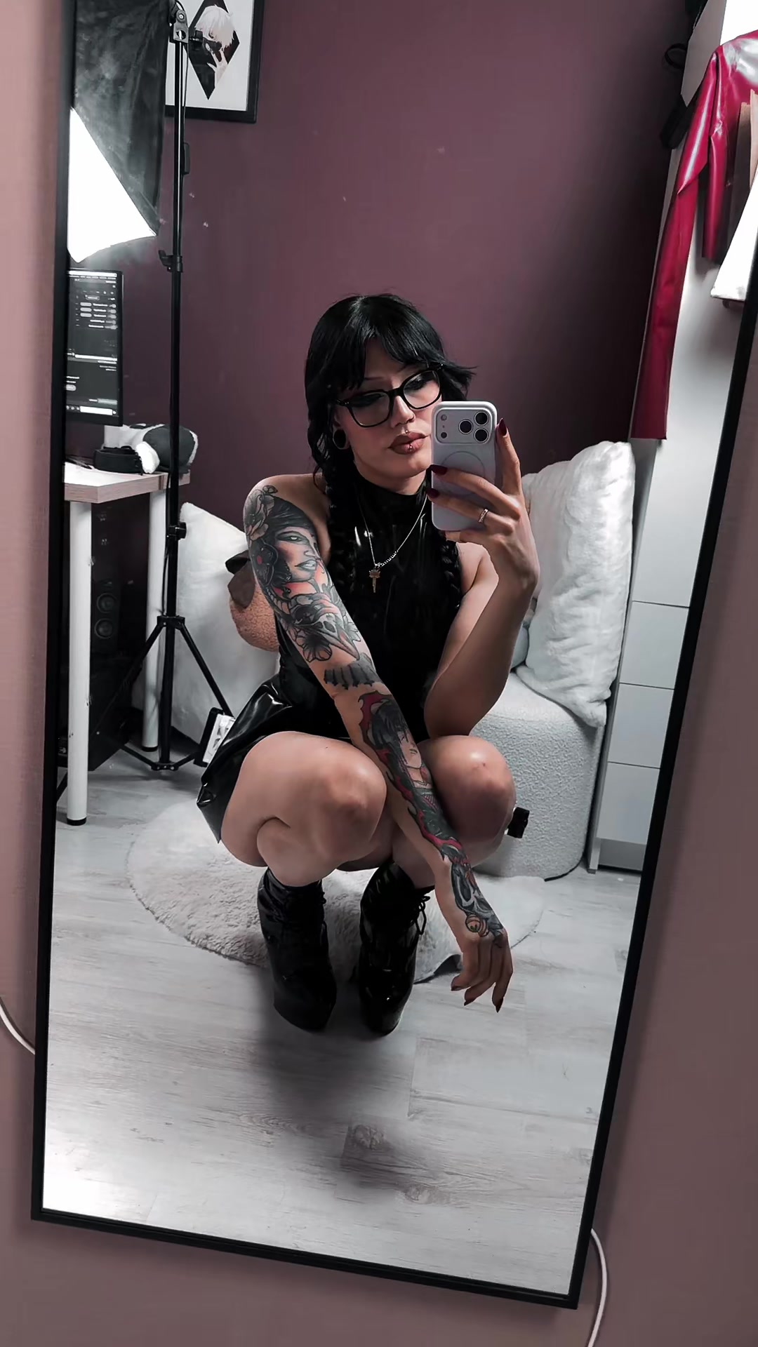 @morrigan.vex