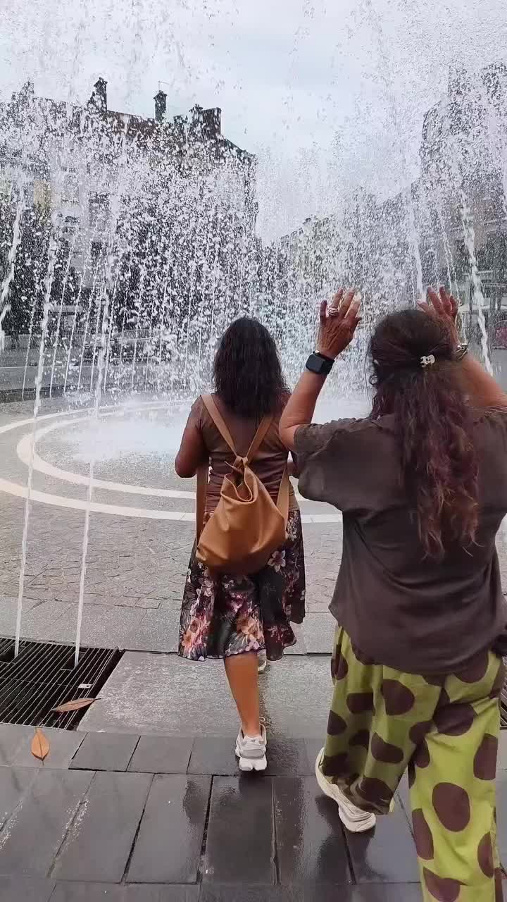 @Iza