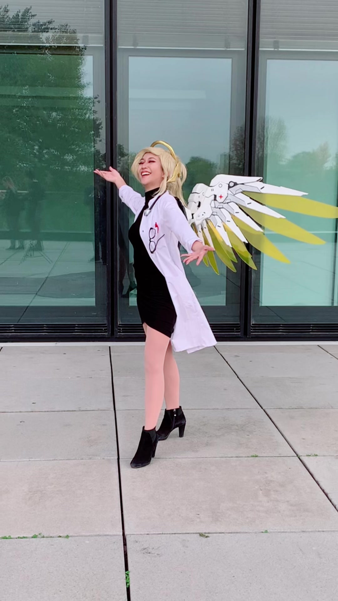 @ANNY twitch.tv/crunchycupcake