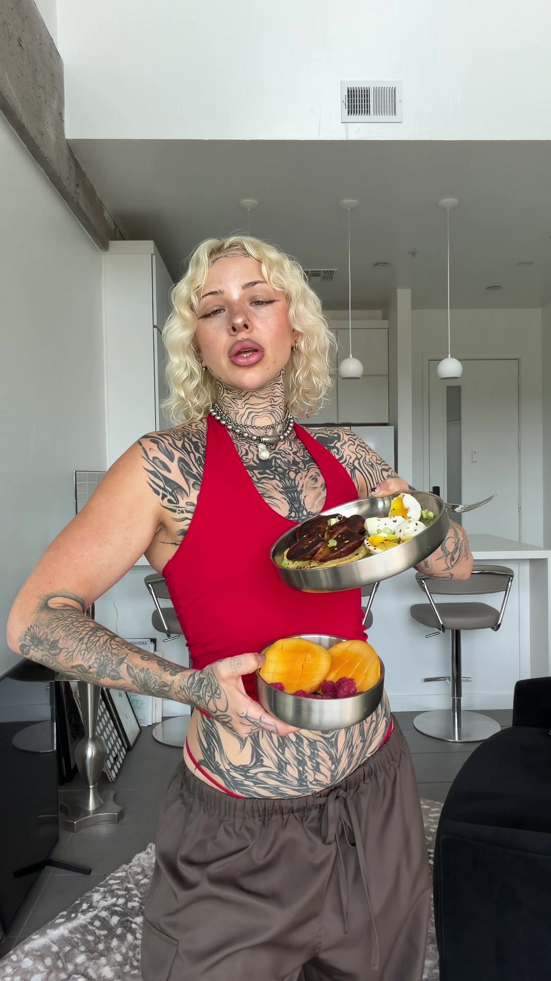@tinfoilhotgirl
