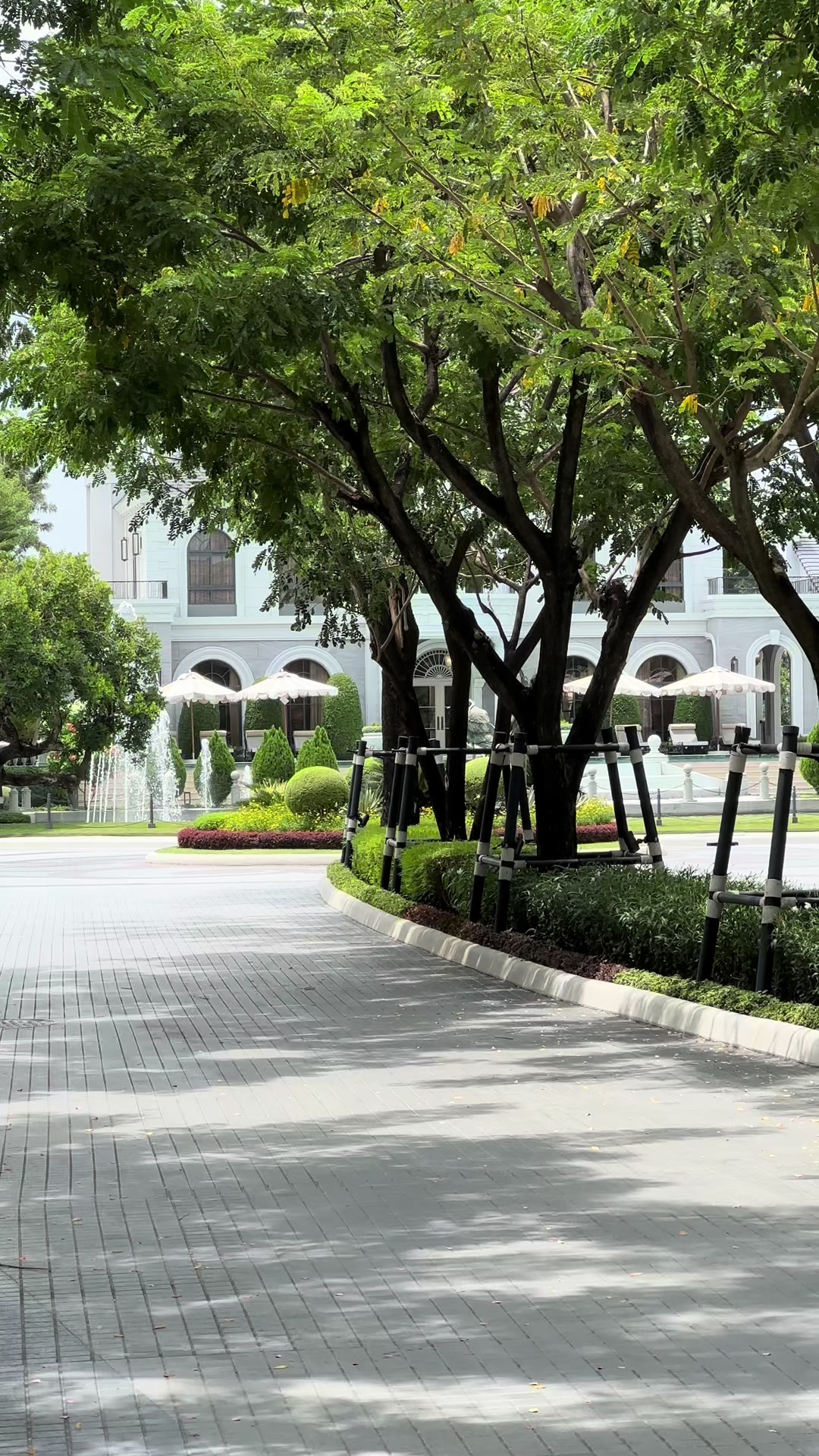 @Luxury Property TH