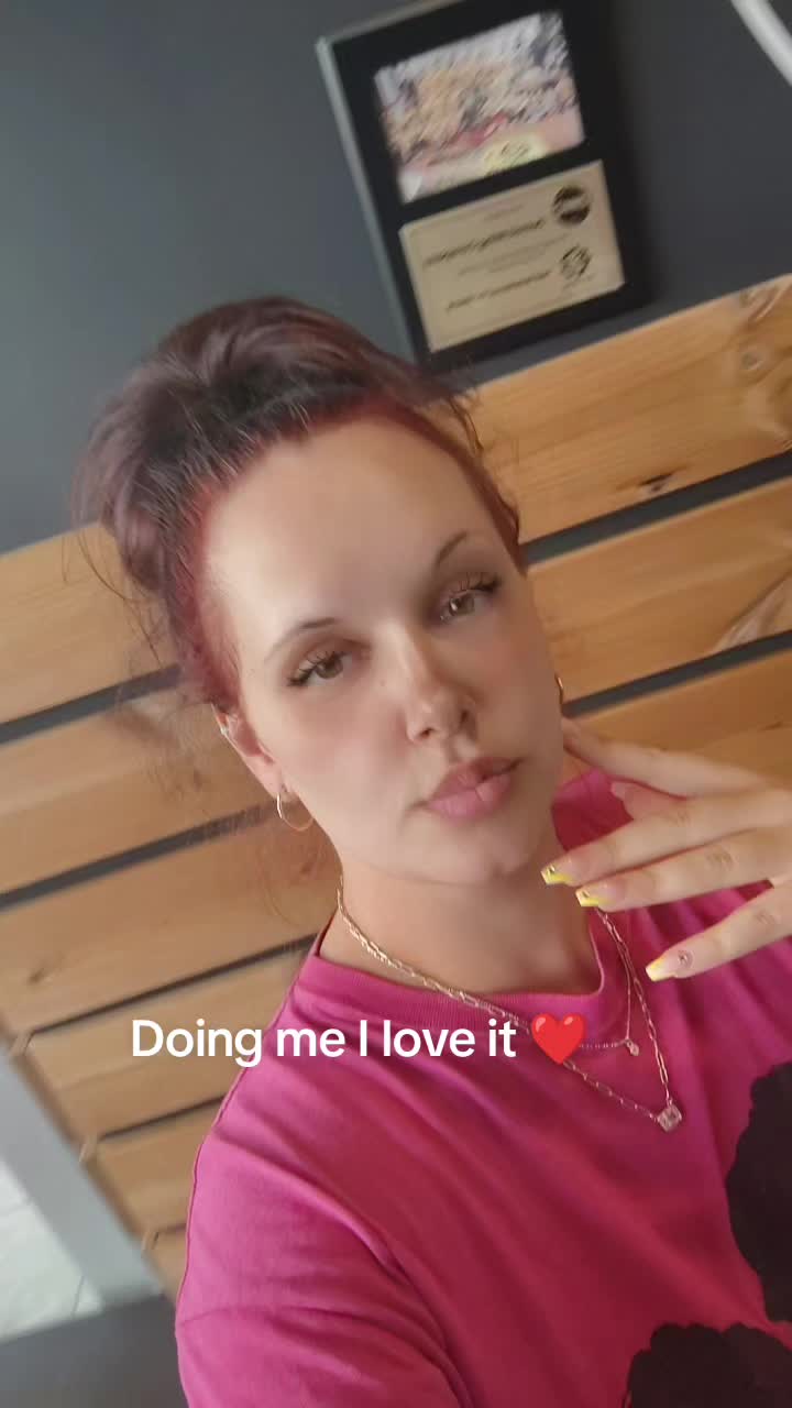 @smokingqueen420.0SAHM