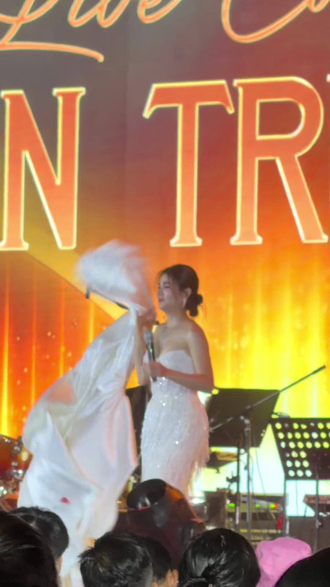 @Lại Thị Kha Ly