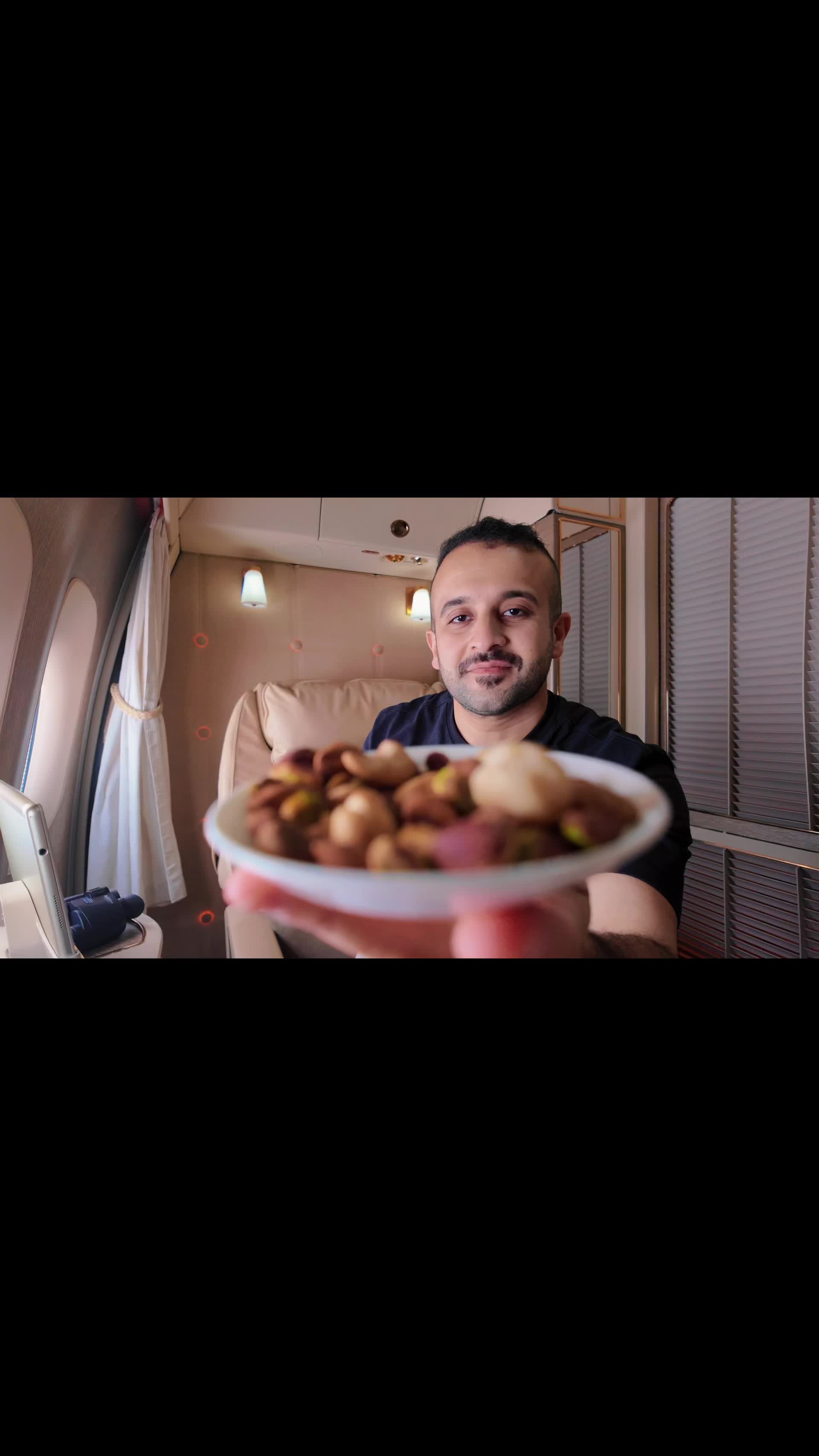 @عثمان  الملحم ✈️💳