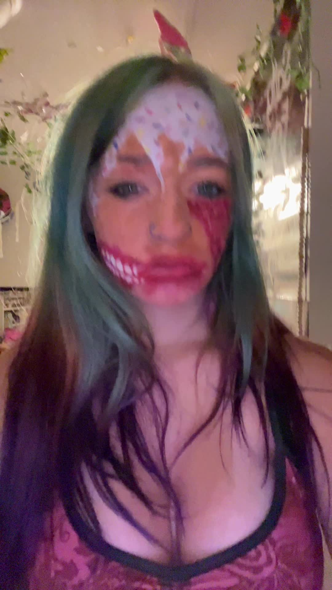 @𖦹🧟&zwj;♀️ᗯᗩᒪKIᑎᘜᗪᗴᗩᗪᘜIᖇᒪ🧟&zwj;♀️𖦹
