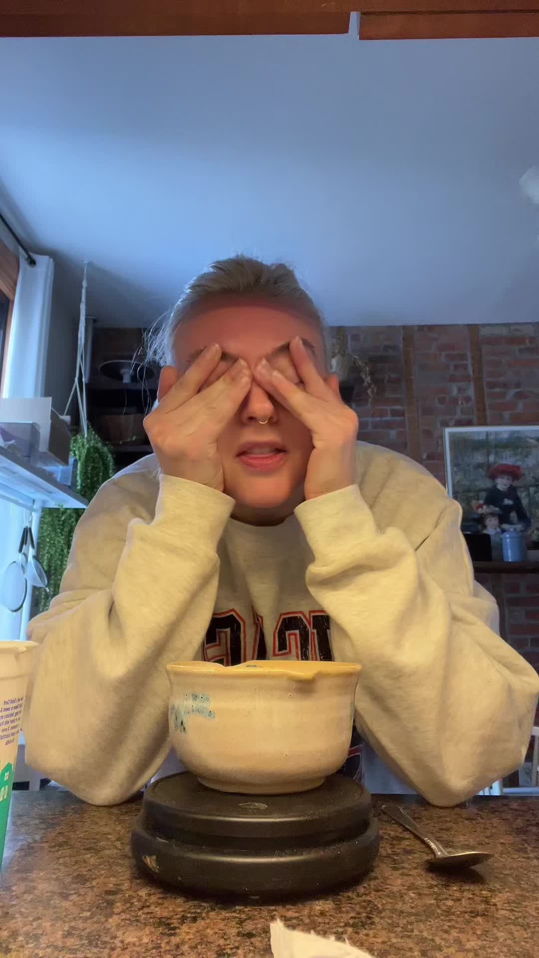 @allettakathryn