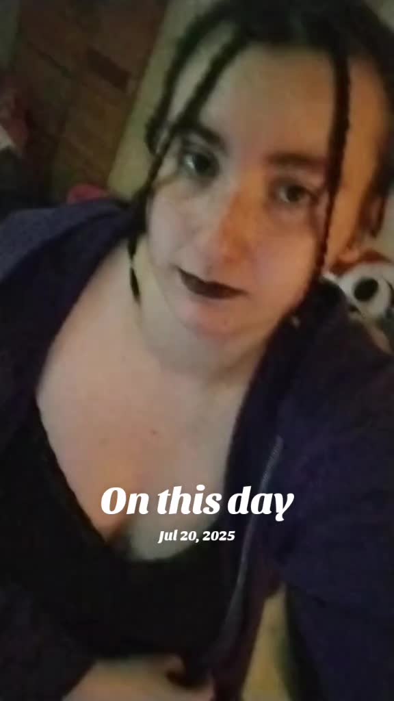 @c.c.wolfgirl18