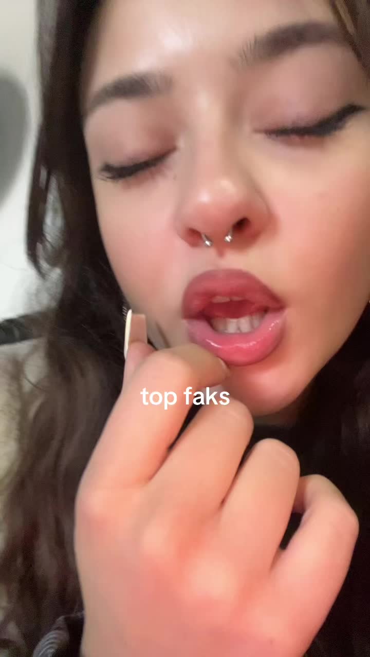 @kat