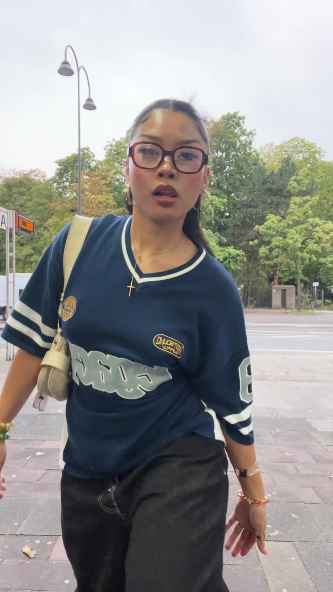 @Crashoutazu