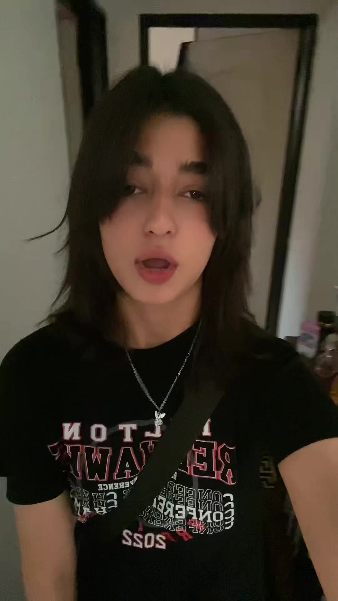 @elnaz