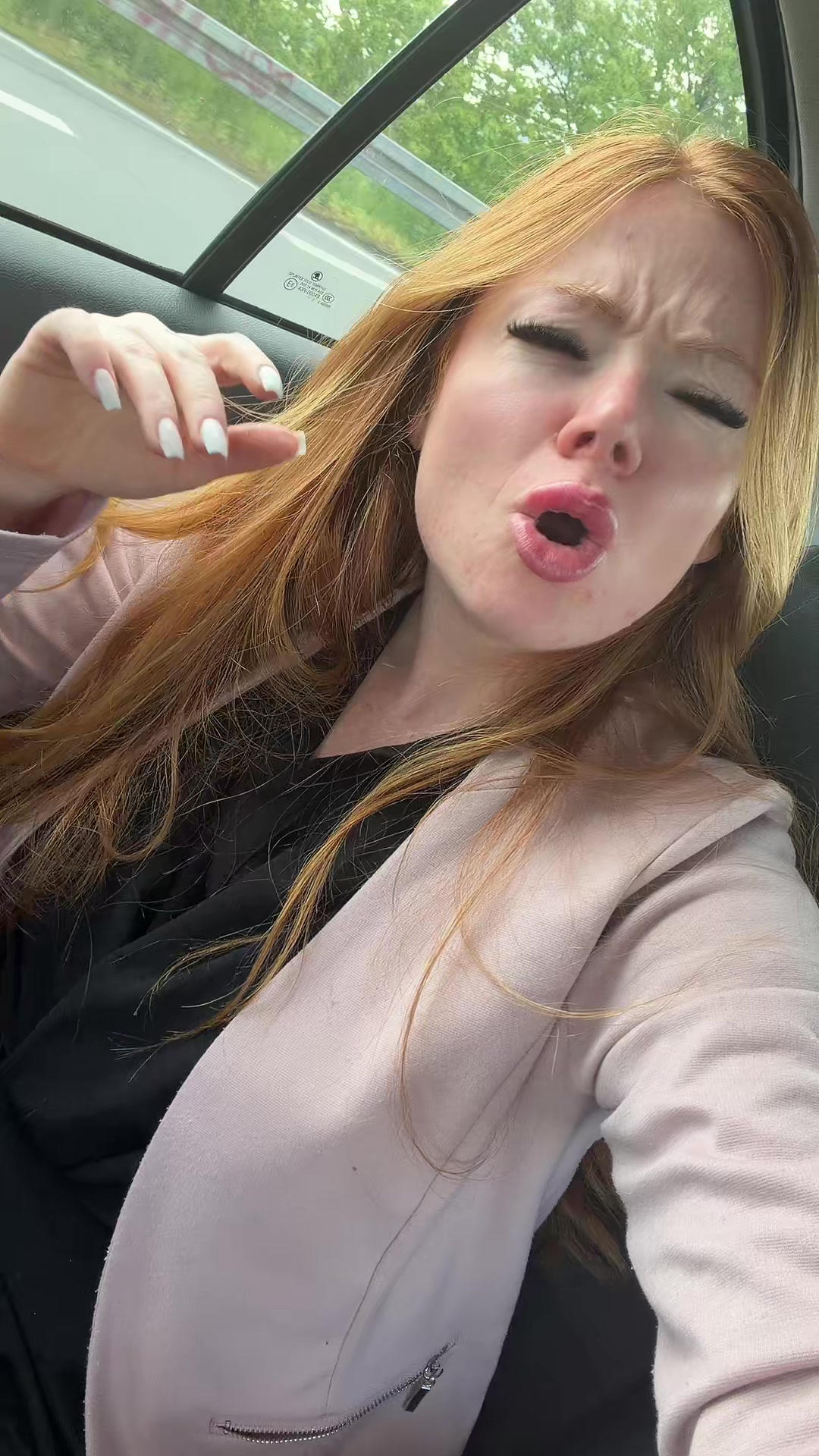 @x.da_ni_ela.x