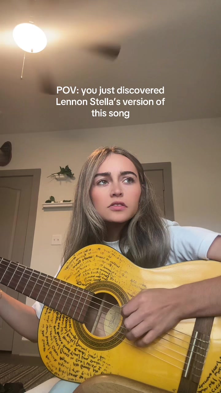 @Kaylinroberson