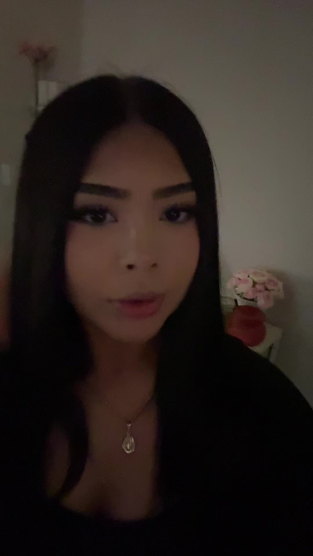 @⃟