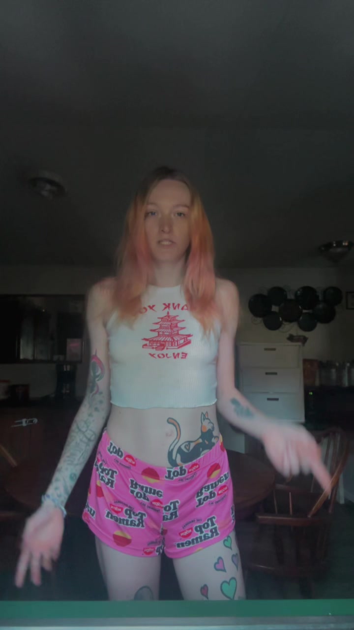 @Livv