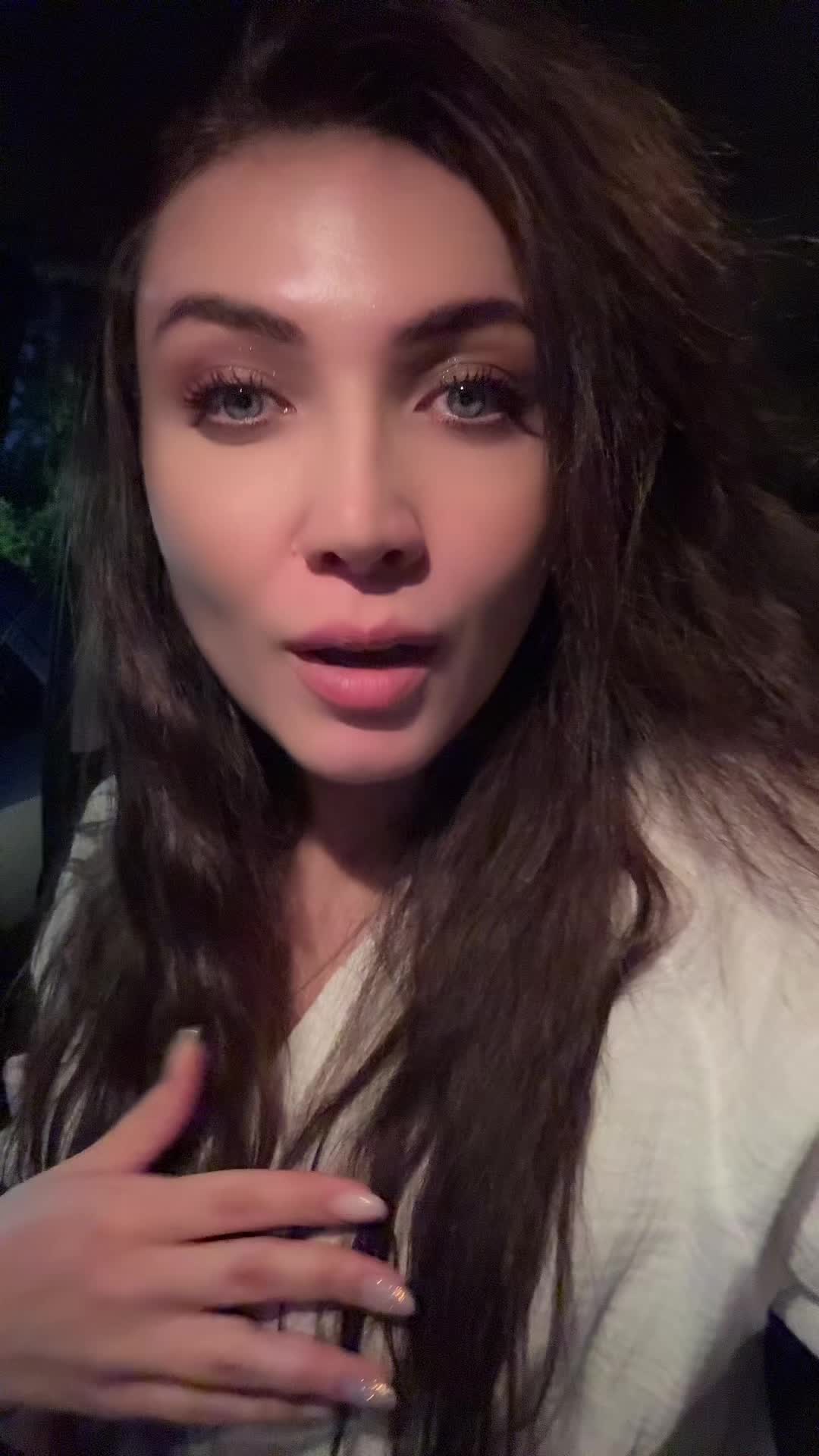 @Mira🦋✨