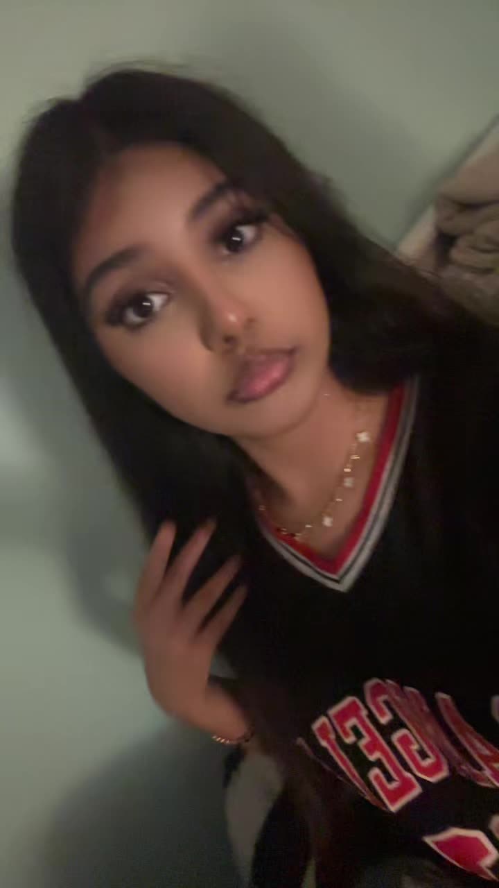 @Imaan🎀