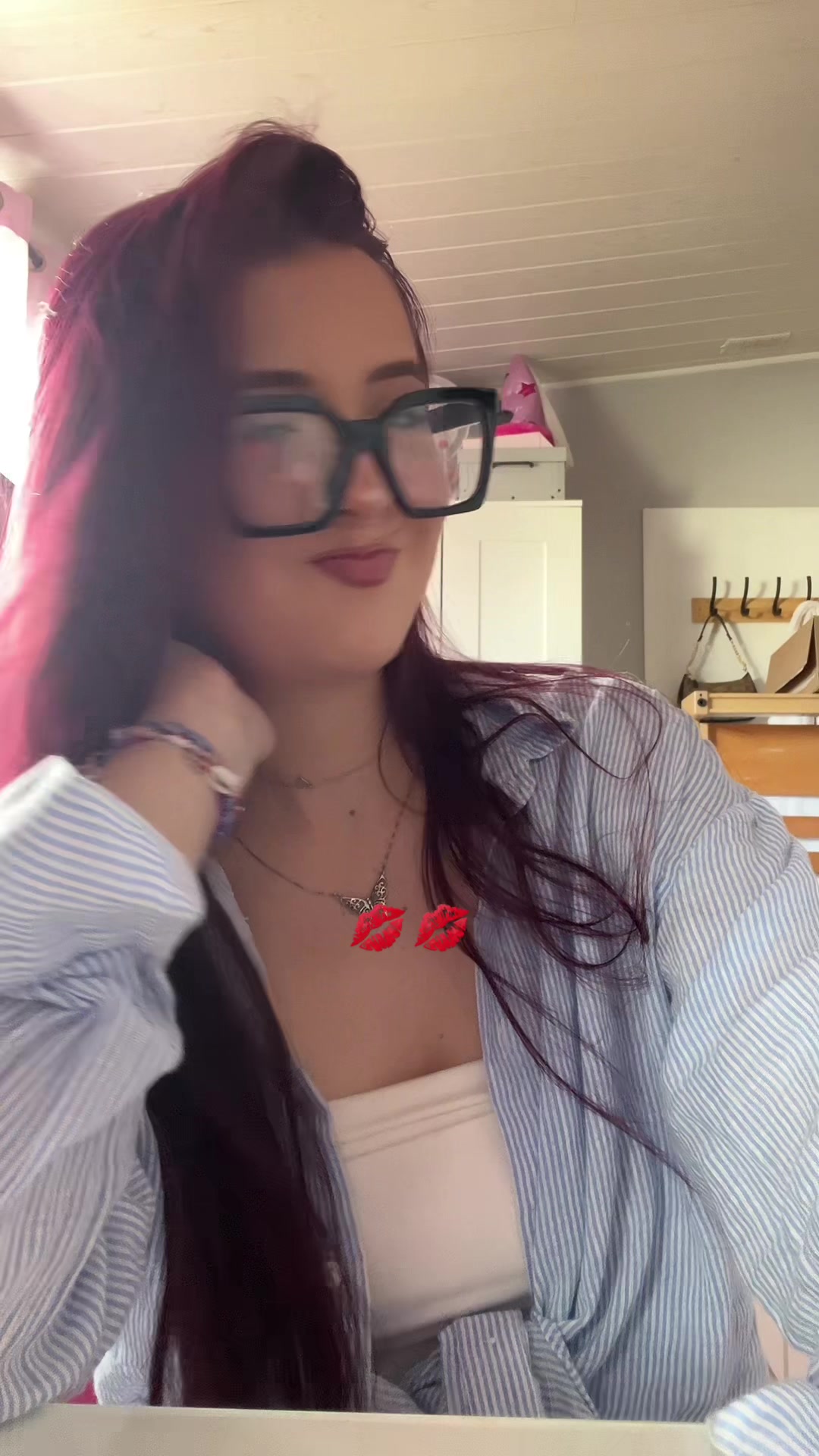 @Leaaa