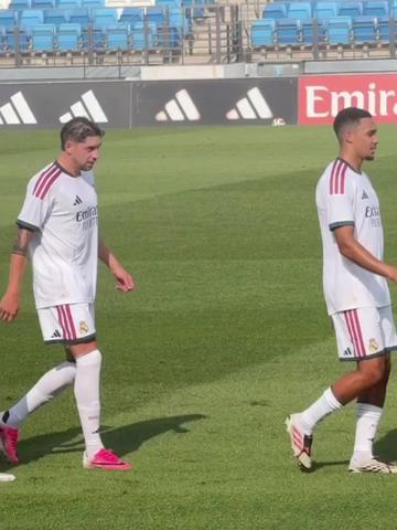 @Toni_kroos ✪🤍🦅