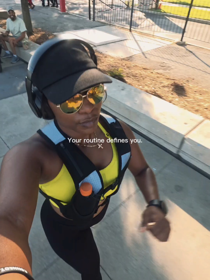 @LeLe