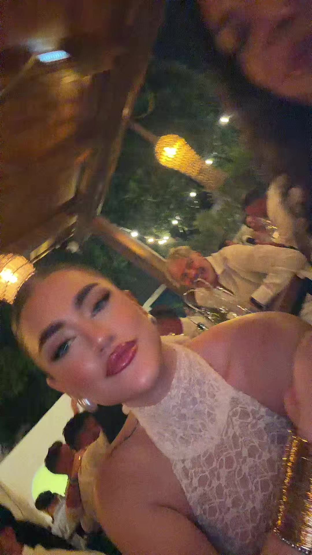 @_adelfinadiana_mua