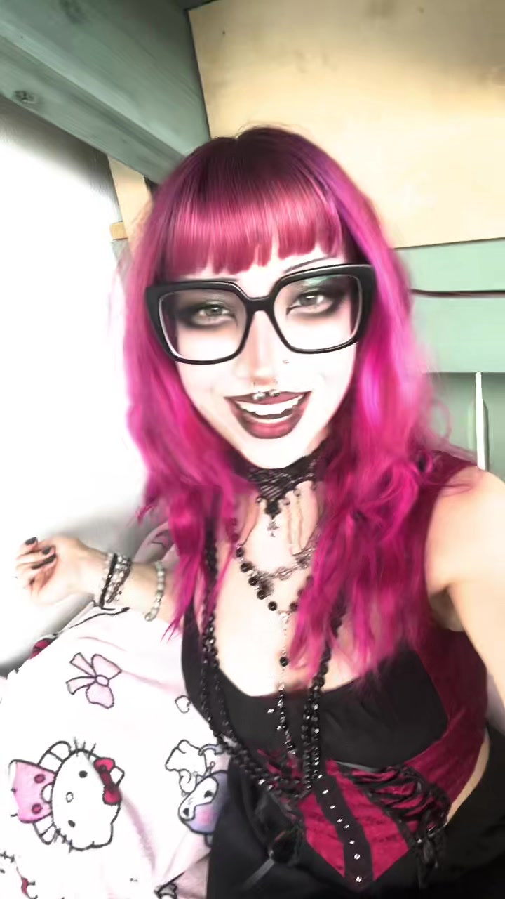 @h3ll0_kittx_