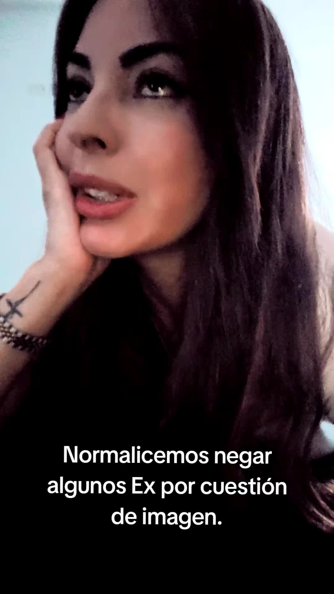 @Luna