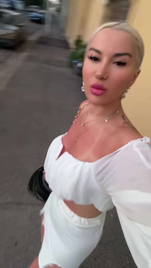 @Ela _entela