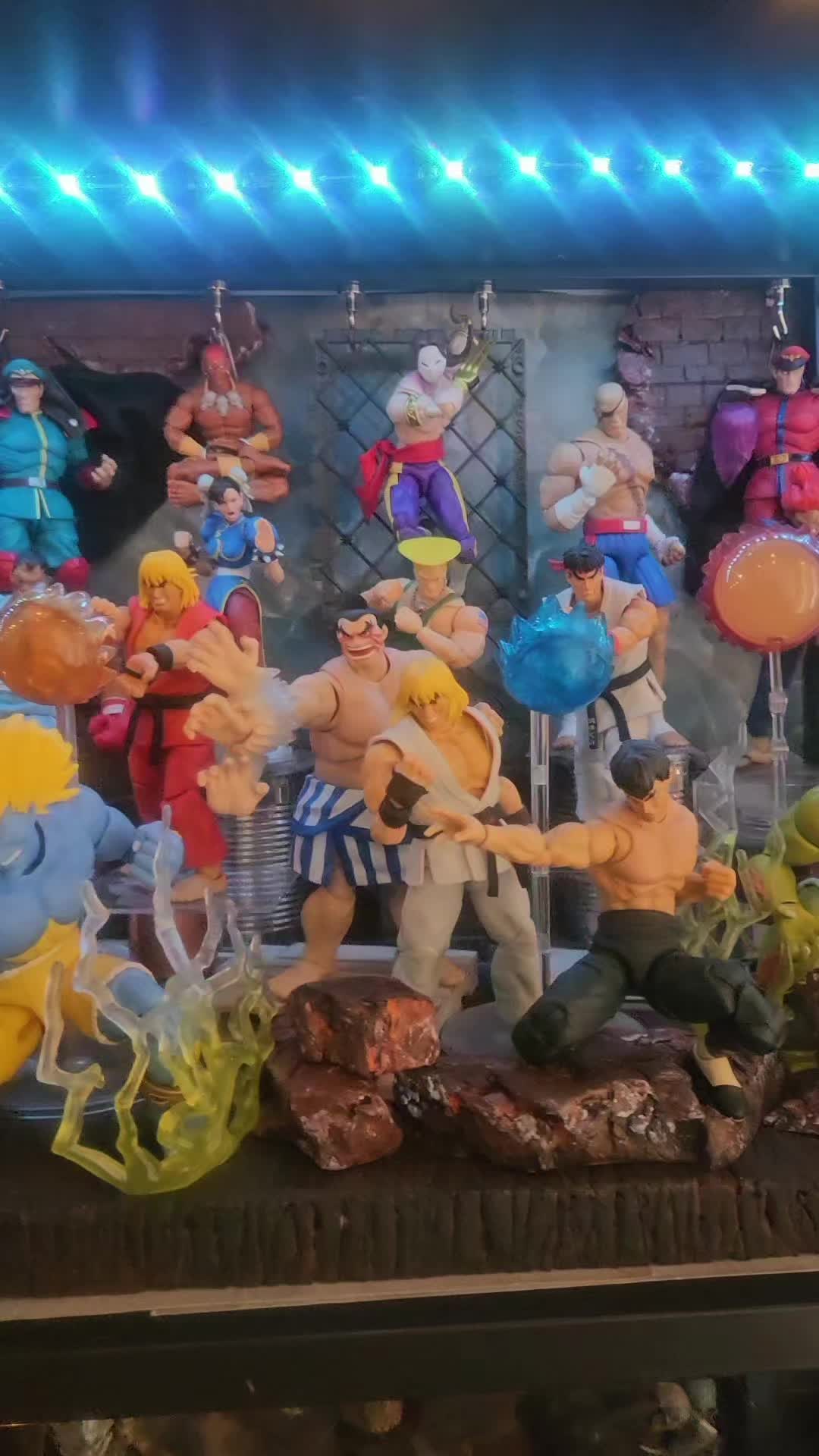 @ActionFigures_Collector