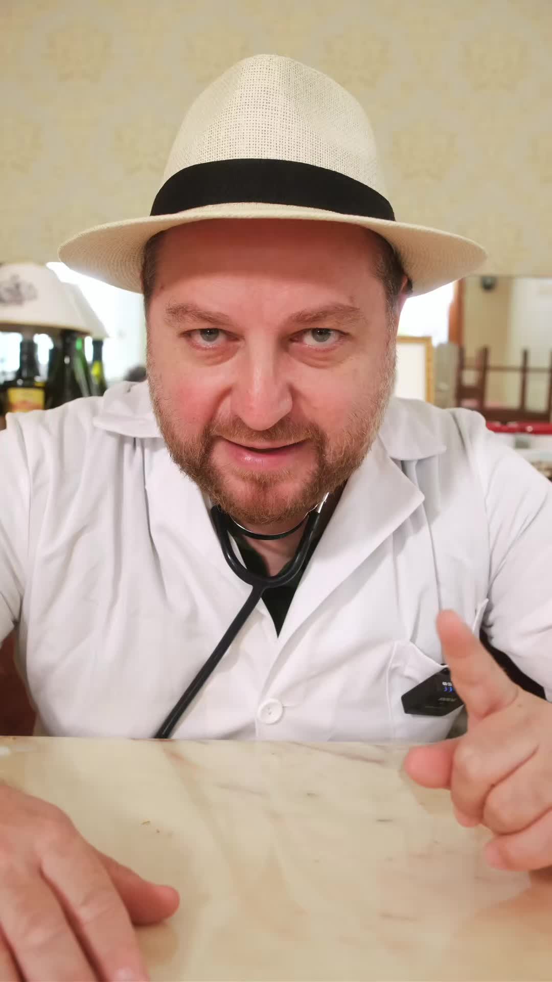 @O vicolo 'e l'aller&iacute;a