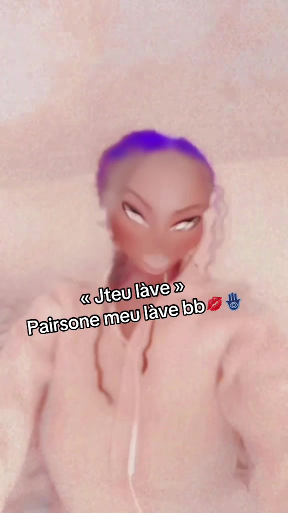 @𝐀🧣