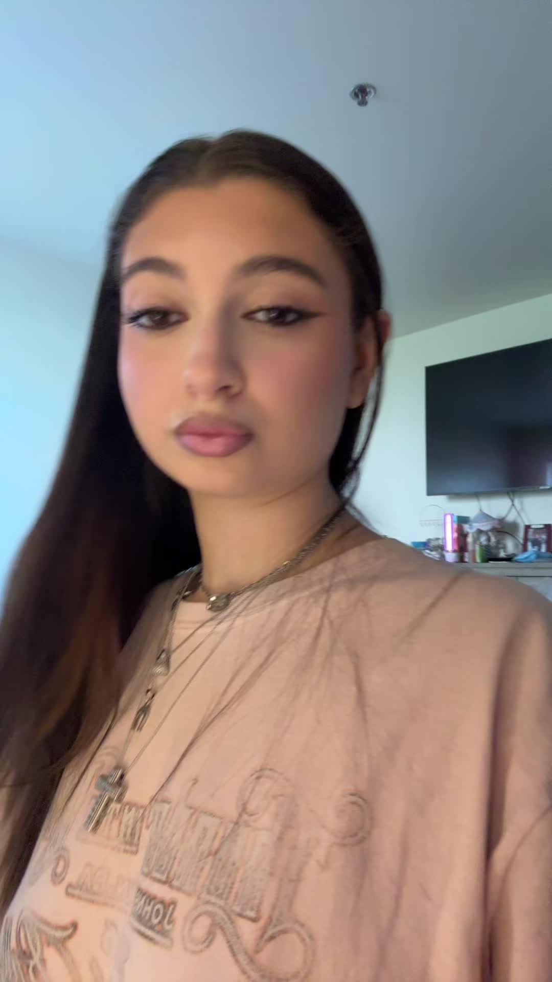@,