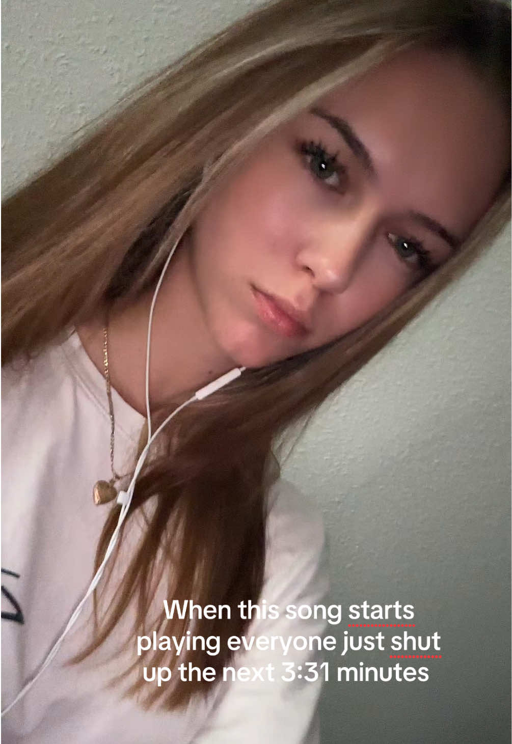 @𝐂𝐞𝐥𝐢𝐧𝐚